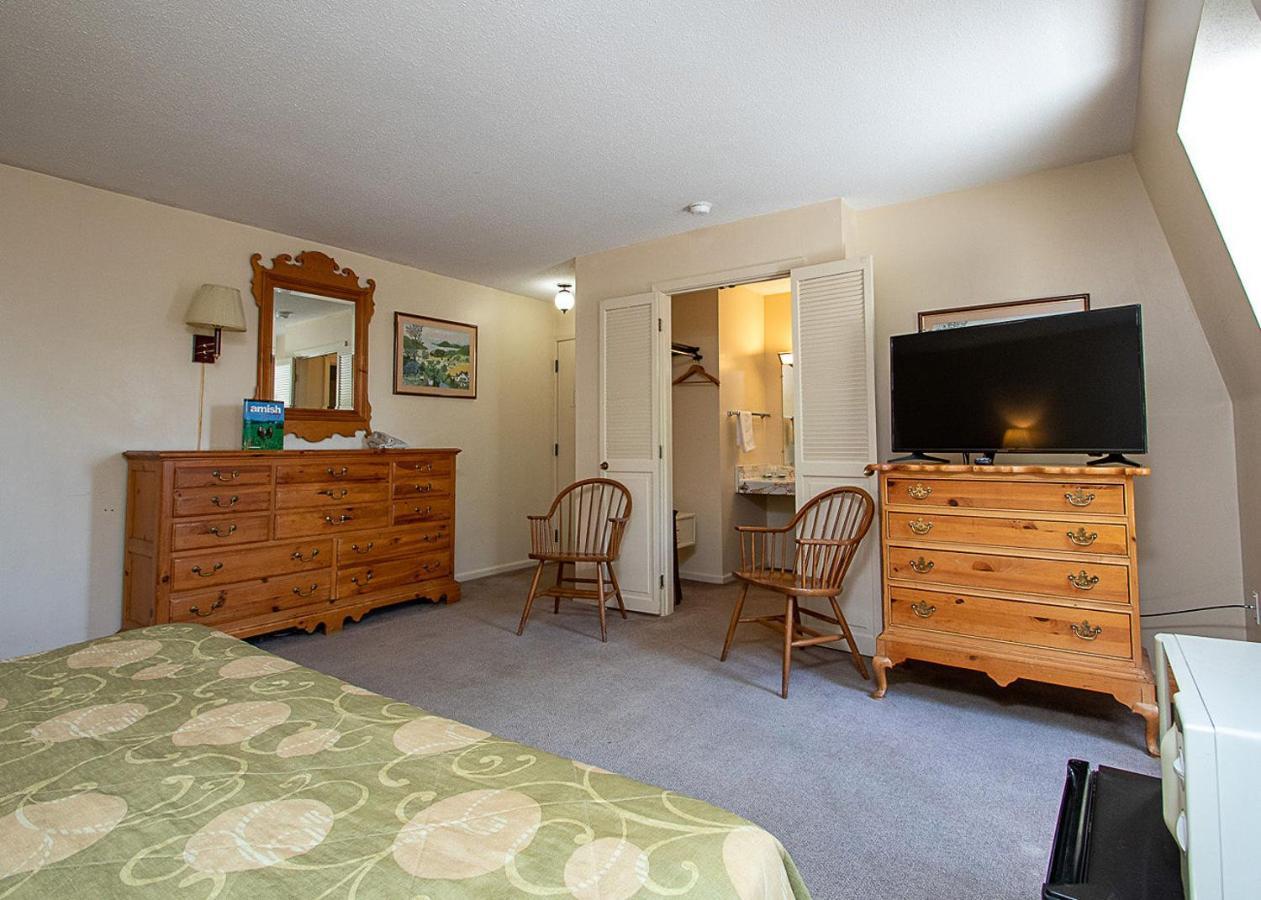 Country Squire Inn And Suites Coshocton Dış mekan fotoğraf